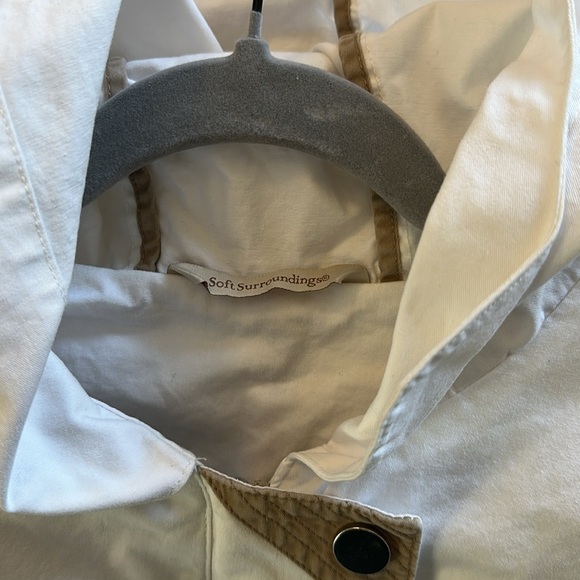 Soft surroundings white hooded jacket XL (estimate) - Picture 3 of 5